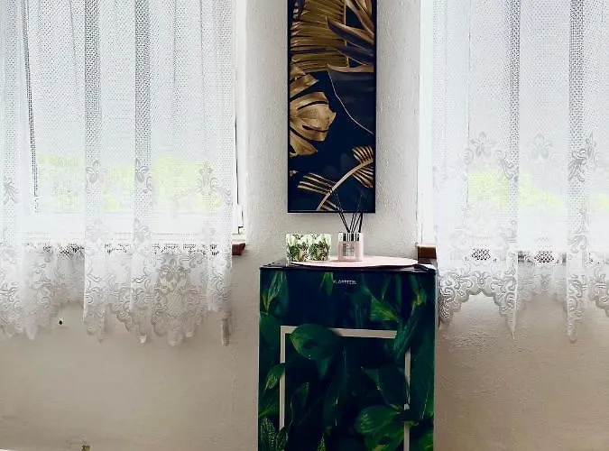 Monstera I - Classic *